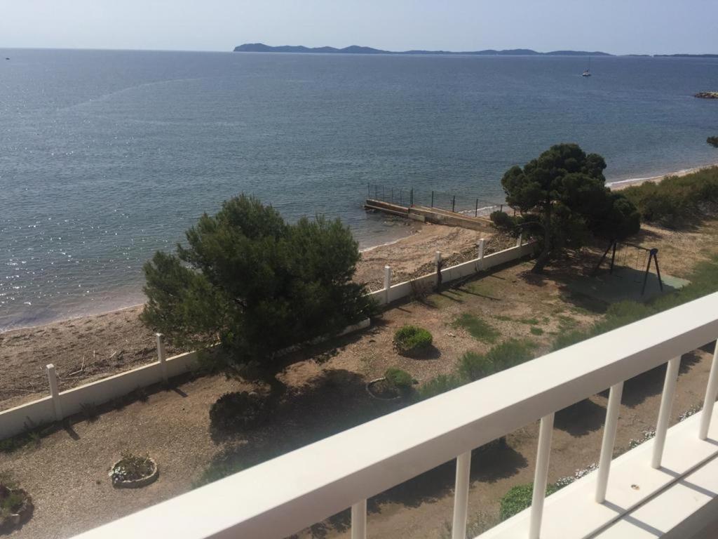 Les Pieds Dans L Eau, Vue Sur Les Iles D'Or Apartment Hyeres Ngoại thất bức ảnh